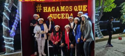 La Navidad llegó a San Juan Huactzinco con el encendido de la Villa Navideña imagen 1
