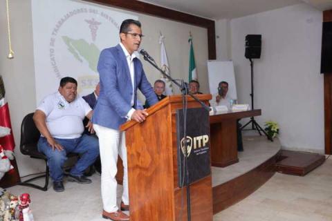 Toman protesta nuevos representantes del STSNSN imagen 4