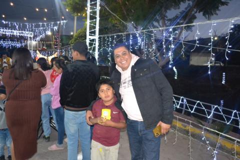 Niñas y niños de huactzinco asistieron al 2do. martes familiar en la villa iluminada imagen 6