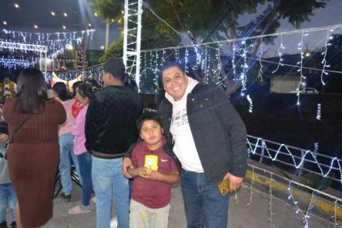 Niñas y niños de huactzinco asistieron al 2do. martes familiar en la villa iluminada imagen 1