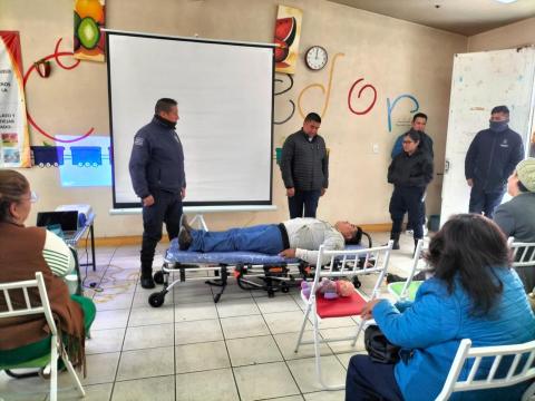 Brinda Ayuntamiento de Tepetitlán curso de primeros auxilios a personal de instituciones educativas imagen 3