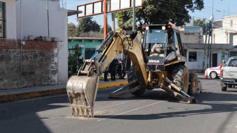 Inician los trabajos de rehabilitación del drenaje sanitario en la Avenida Juan Cuamatzi en Contla imagen 3
