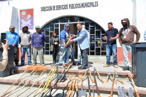 Fortalecen Servicios Municipales en Ixtacuixtla con entrega de herramientas imagen 2