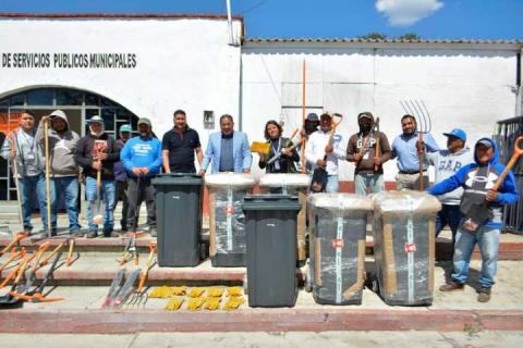 Fortalecen Servicios Municipales en Ixtacuixtla con entrega de herramientas imagen 4