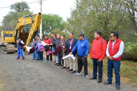 Desazolve del Canal San Ignacio en Santa Inés Tecuexcomac: Un esfuerzo conjunto en beneficio de la comunidad imagen 4
