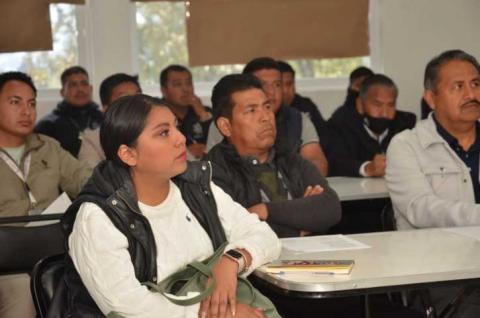 Capacitados funcionarios de Tlaltelulco en temas de bienestar animal imagen 5