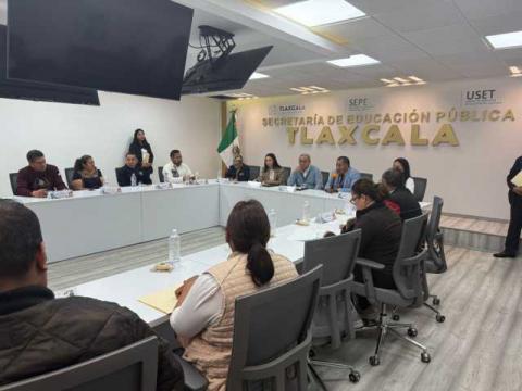 Impulsando la educación y el desarrollo comunitario imagen 5