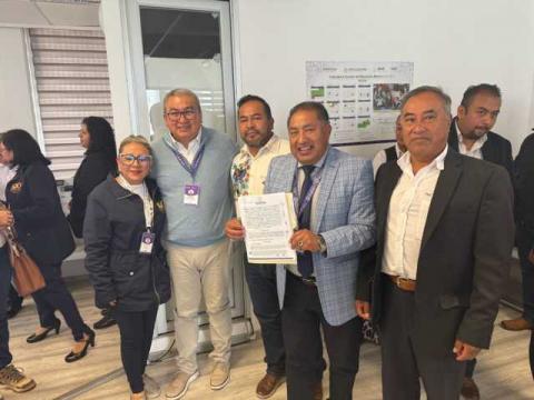 Impulsando la educación y el desarrollo comunitario imagen 1