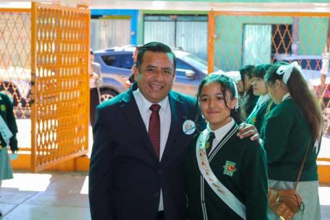 Asiste el Presidente Idelfonso Carro RoldáN a la celebración del 65 Aniversario de la Escuela Secundaria Rafael Minor Franco imagen 5