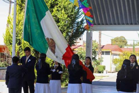 Asiste el Presidente Idelfonso Carro RoldáN a la celebración del 65 Aniversario de la Escuela Secundaria Rafael Minor Franco imagen 3