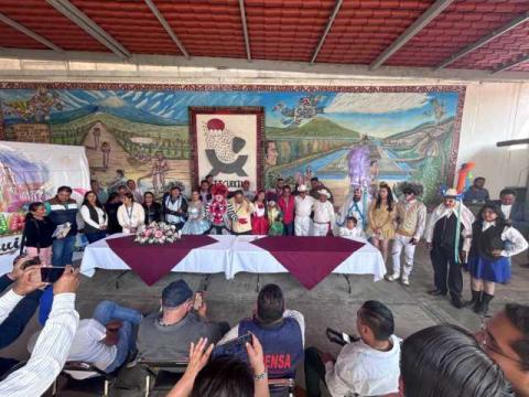 Entrega de incentivos económicos a camadas del carnaval en Ixtacuixtla imagen 2