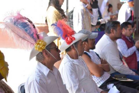 Entrega de incentivos económicos a camadas del carnaval en Ixtacuixtla imagen 19