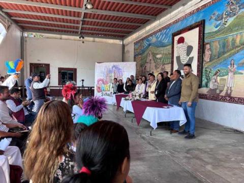 Entrega de incentivos económicos a camadas del carnaval en Ixtacuixtla imagen 3