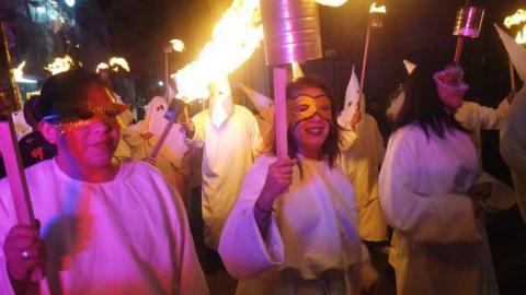 Inicia el Carnaval de Chiautempan 2025 con Kukuxklanes, la Quema del Mal Humor y la Coronación de la Reina Ruth I imagen 4