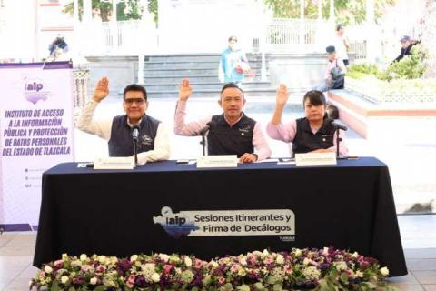 Realizan con éxito IAIP la segunda sesión itinerante en el Parque Juárez del municipio de Chiautempan imagen 4