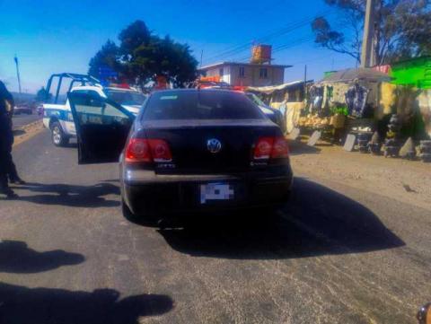 Detiene policía de Tetla a una persona que transportaba hidrocarburos imagen 5