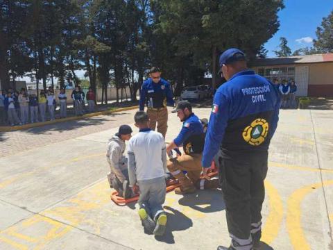 Exitosa "Semana de Prevención por el BIENESTAR" en la Telesecundaria de Capulac imagen 6