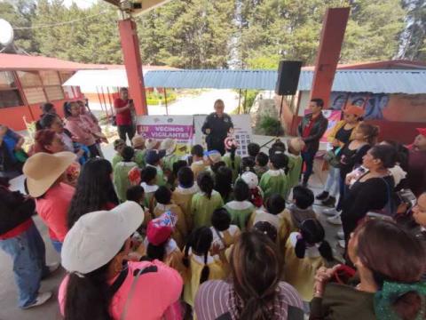 Se llevó a cabo la Feria de Seguridad Juvenil en la comunidad de San Pedro Tlalcuapan - Chiautempan imagen 3