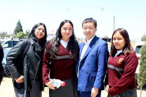 Recibe clave Cbtis de Xiloxoxtla y supervisan trabajos de laboratorio de alta tecnología imagen 4
