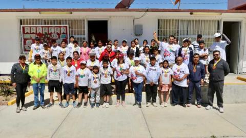 Participó subsecretaria de educación básica de la SEP en la carrera encabezada por alumnos en Zitlaltepec imagen 4