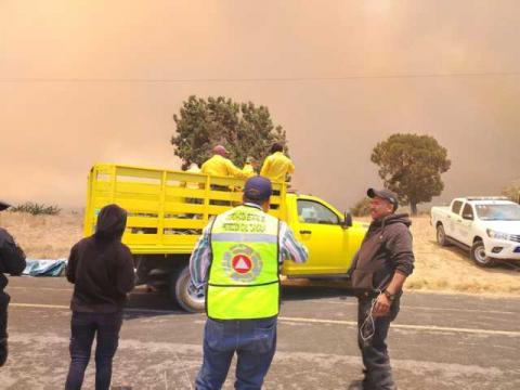 Avanzan labores para controlar incendios en Tlaxcala imagen 3