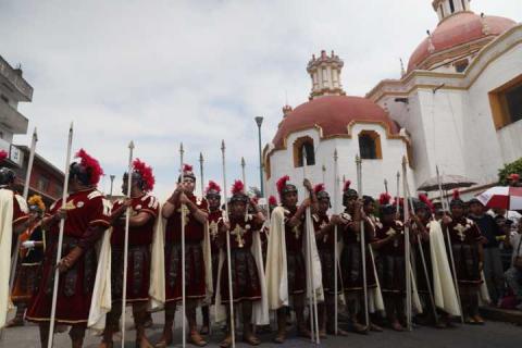 Saldo blanco registra Viacrucis en Chiautempan imagen 6