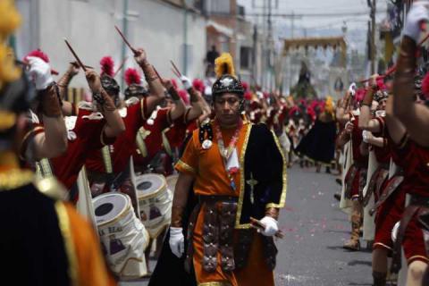 Saldo blanco registra Viacrucis en Chiautempan imagen 7