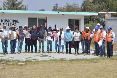 Recorrido de banderazo de obras por el municipio de Ixtacuixtla imagen 10