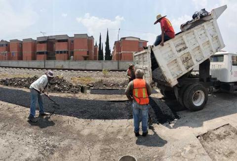 Se continúan realizando labores de bacheo en Chiautempan imagen 8