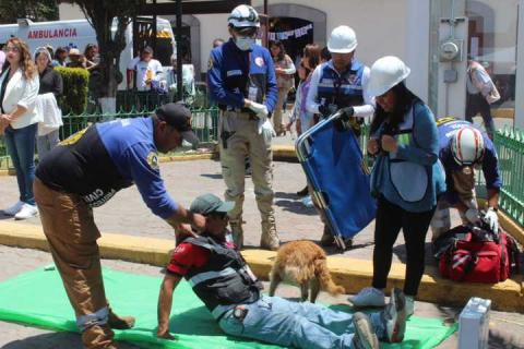 Tetla se sumó al simulacro nacional para prevenir tragedias ante cualquier fenómeno natural imagen 7