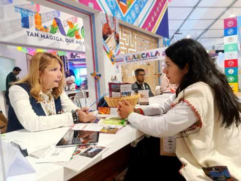 Textiles de Chiautempan maravillan en el turismo nacional e internacional imagen 1