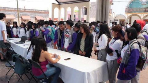 Realizan en Contla Feria de la Oferta Educativa del IPN imagen 5