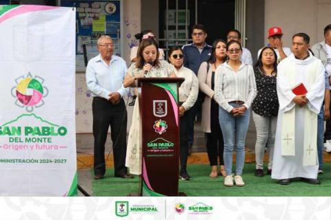 Lucia Arce entrega ambulancia nueva y pipa restaurada, en San Pablo del Monte imagen 6