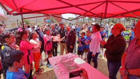 Exitoso Torneo Futbolito BIMBO en la Magdalena Tlaltelulco: Rocío Meléndez imagen 2