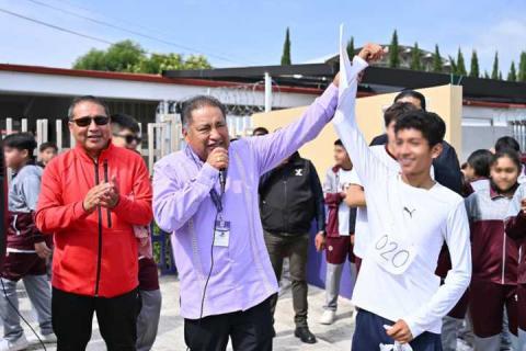 Presidente Municipal refuerza su compromiso con el sector educativo en Ixtacuixtla imagen 5