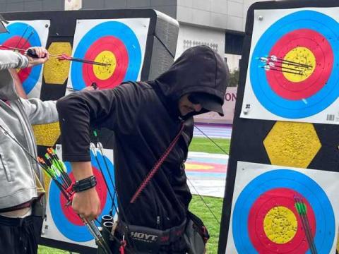 Ni la lluvia detiene a los mejores atletas de tiro con arco, en el mejor escenario para la Olimpiada Nacional 2025 imagen 4