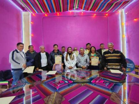 Reconoce alcaldesa de Contla a los artesanos de la Feria Internacional del Sarape imagen 16