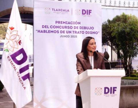 Premia SEDIF a infantes ganadores del concurso de dibujo “Hablemos De Un Trato Digno” imagen 1