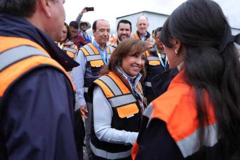 Constata Gobernadora avance del centro de distribución Walmart en Huamantla imagen 1