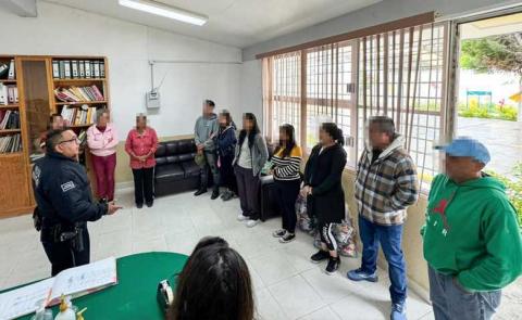 Policía de Chiautempan refuerza grupos vecinales en las comunidades imagen 4