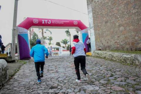 Por un Chiautempan libre de adicciones: carrera por la salud en Tlalcuapan imagen 4