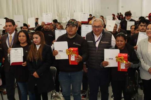 Contla celebra 80 historias de superación y 14 nuevos comienzos gracias al ITEA imagen 6