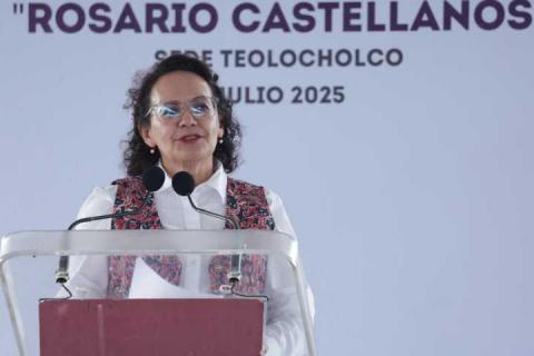 Colocan primera piedra de universidad nacional “Rosario Castellanos” en Teolocholco imagen 1