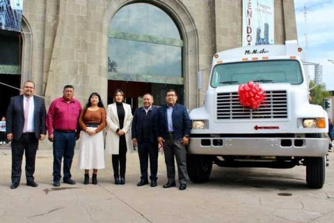 Entrega el Gobierno de Apizaco camión recolector de basura rehabilitado con recursos propios imagen 7