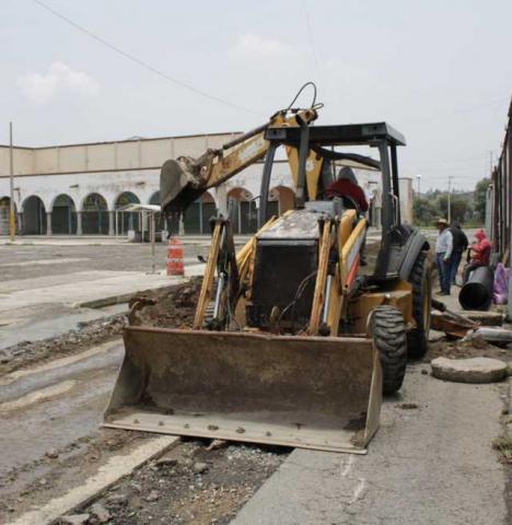 Gobierno de Chiautempan rehabilita sistema de drenaje en la zona del Mercado Nuevo imagen 3