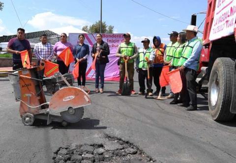 Inicia Rocío Meléndez programa de bacheo en Tlaltelulco imagen 7