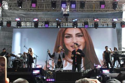 Con presentación de María León y Yahir, artesanos y tradición, inicia la Feria Nacional del Sarape Chiautempan 2025 imagen 6