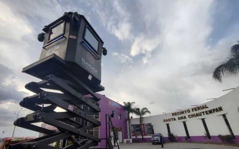 Con presentación de María León y Yahir, artesanos y tradición, inicia la Feria Nacional del Sarape Chiautempan 2025 imagen 1