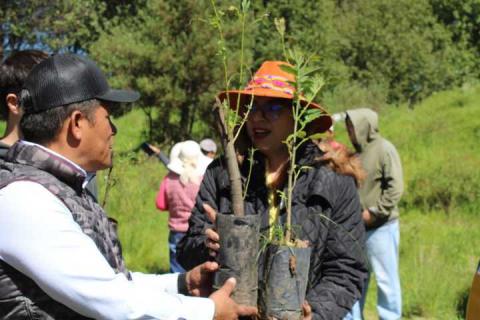 Atlangatepec se moviliza por la vida del Río Zahuapan: una jornada histórica de restauración ambiental imagen 7