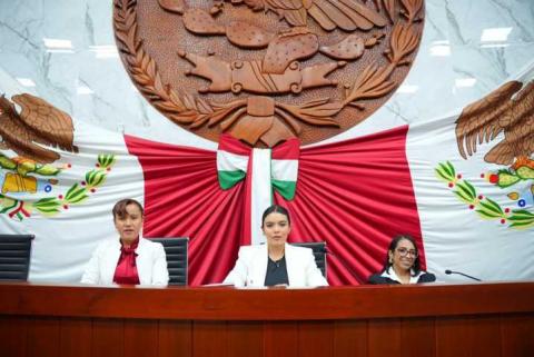 Preside la Diputada Lorena Ruiz García la Novena Sesión de la Comisión Permanente del Congreso de Tlaxcala imagen 11